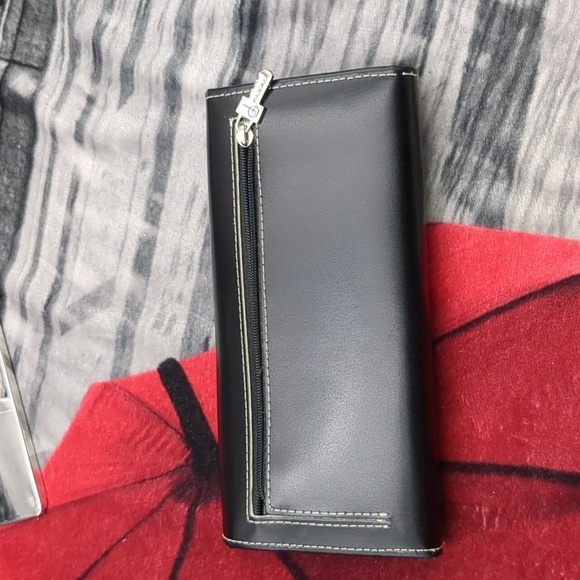 Jack George's black wallet - Picture 3 of 13